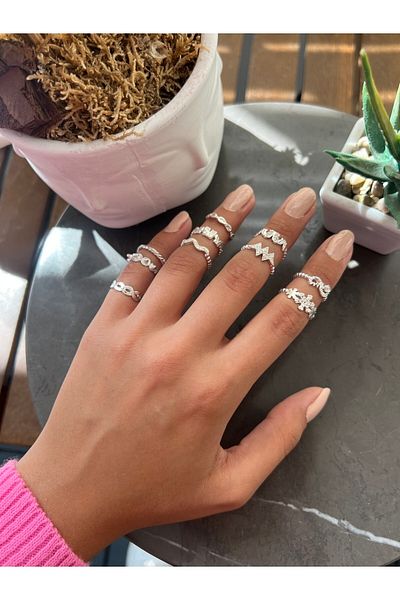 Jack Ferrero 10 Joint Rings (Figures Vary, Come Different Each Time)