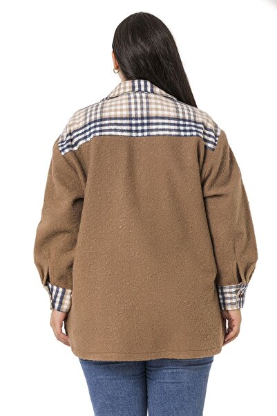 DISENTIS MODEST Cămașă jachetă de nurcă bleumarin de mărime mare, cu garnitură din țesătură de buche și lemne, piept acoperit și buzunare