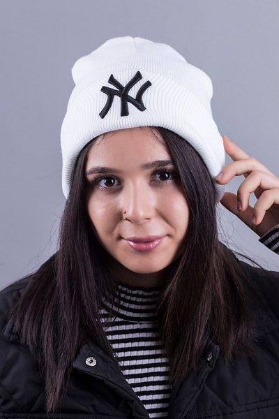 QUATEX Ny New York White Beret Unisex