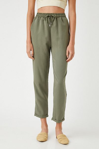 Koton Khaki-Hose für Damen 2SAK40410PW