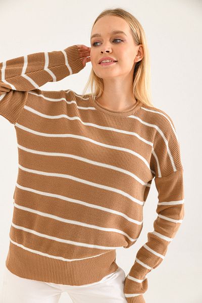 VOLT CLOTHİNG Gestreifter Oversize-Strickpullover für Damen