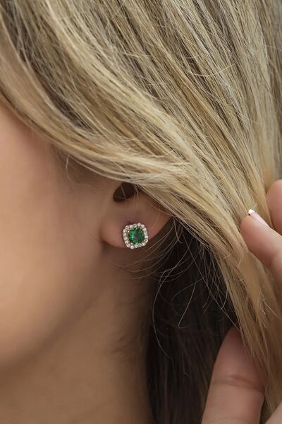 Nereze 925 Ayar Gümüş Yeşil Taşlı Kare Tektaş Küpe