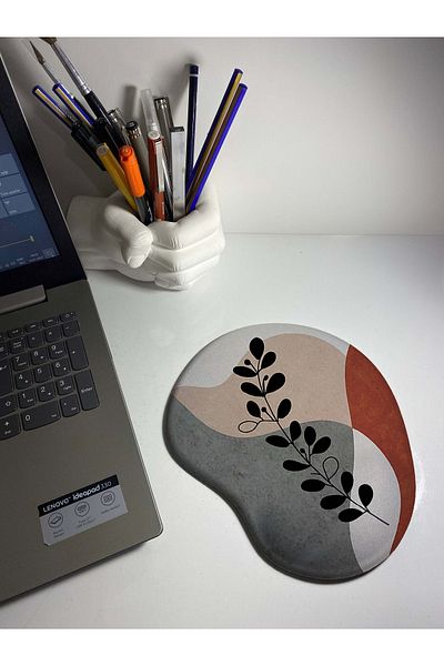rakkun shop Illustration Drawing Wrist Support Mouse Pad