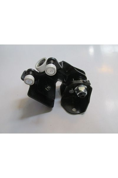 SH Peugeot Boxer- 07-13 Sliding Door Middle Rail Joint Right Oem No: 1344266080   Compatible 1594-2923