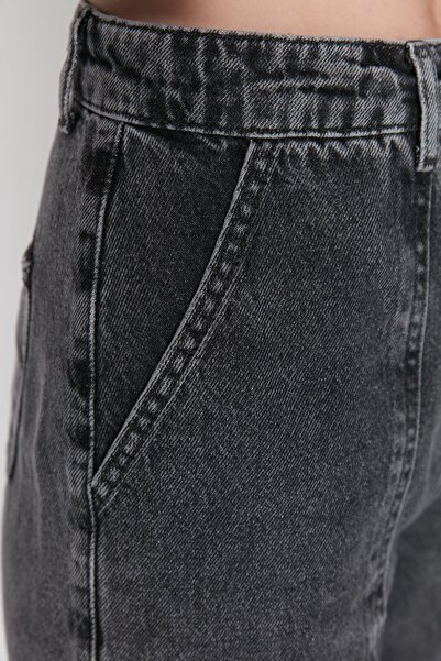 Trendyol Collection Anthracite High Waist Wide Leg Jeans with Pocket Detail TWOAW22JE0595