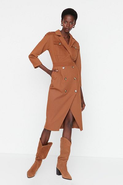 Trendyol Collection Hnědé pletené tkané šaty s knoflíky TWOAW22EL0270