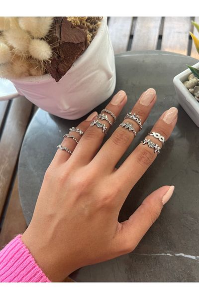 Jack Ferrero 10 Joint Rings (Figures Vary, Come Different Each Time)