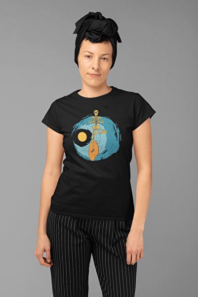 ErTaPassage Γυναικείο μπλουζάκι Black Surfer με τύπωμα - T4255071