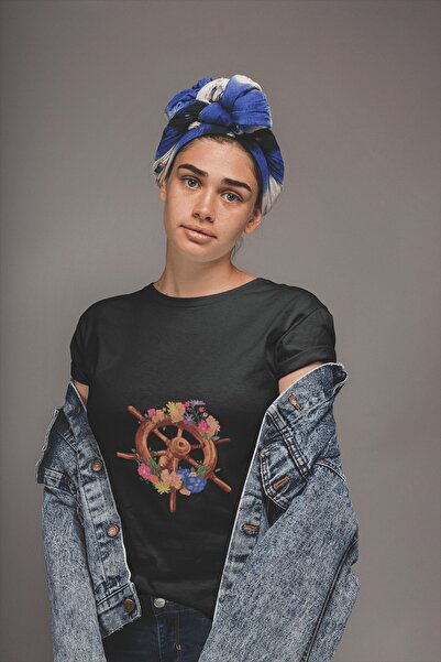 ErTaPassage Femeie cu flori negre tricou - Dümen cu imprimeu , T954110