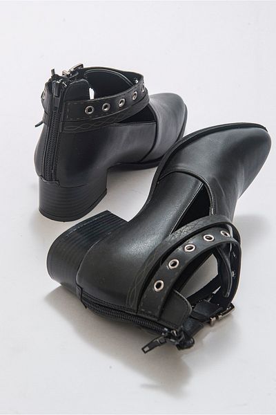 LuviShoes 11 حذاء نسائي أسود غير لامع