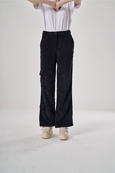 Mizalle Fitilli Siyah Kadife Pantolon