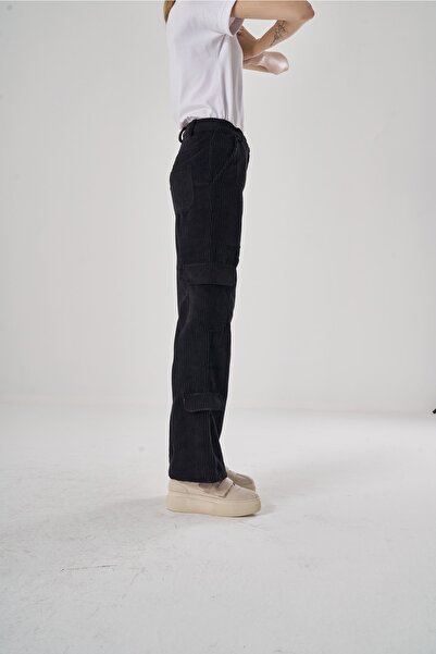 Mizalle Fitilli Siyah Kadife Pantolon