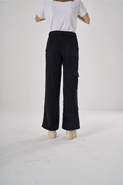 Mizalle Fitilli Siyah Kadife Pantolon