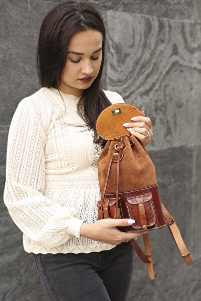 volk Women's Handcrafted Backpack - Genuine Leather, Width:18 Length:28 K:8