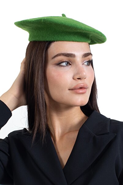 LadyColor Pictor francez de beretă din pâslă