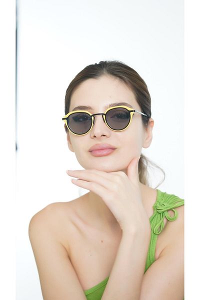 TomyHelf Women's Sunglasses Oval Yellow Frame Black Glass