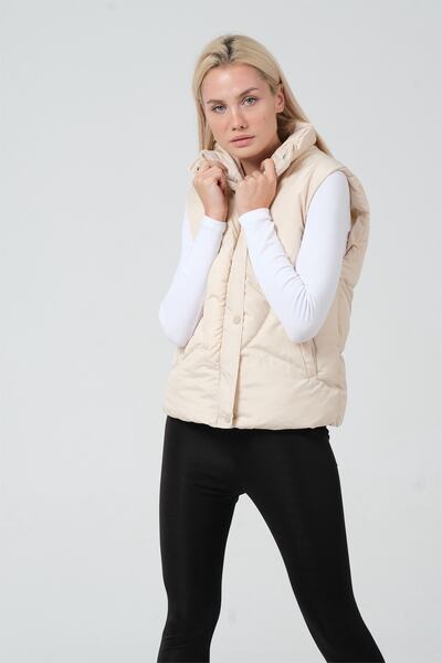 diaves Women's Ecru Collar Stand-Up Lining Fiber Filled Short Puffer Vest