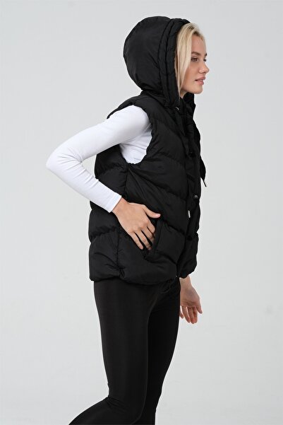 diaves Women's Black Hooded Lining Fiber Filled Short Inflatable Vest