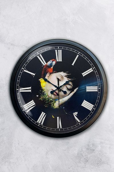 Kasva Concept Gift 40 cm Black Metal Sleeping Wall Clock