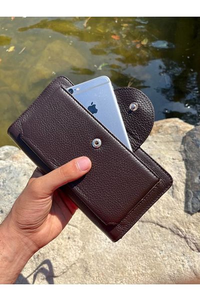 DERKON Oslo Hand-held Brown Wallet with Phone Compartment