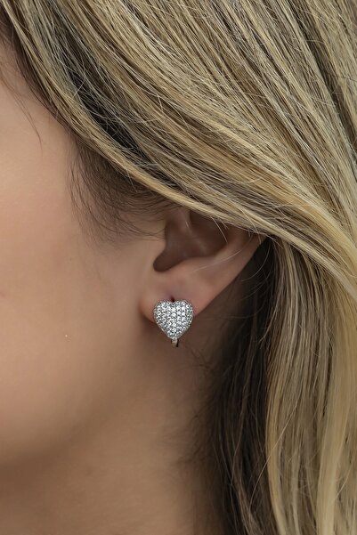 Nereze 925 Ayar Gümüş Rodyumlu Zirkon Taşlı Kalp Küpe