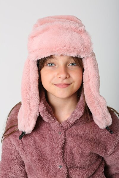 Pembe Peluş Kürklü Kulaklıklı Çıtçıtlı Kız Çocuk Bere Şapka