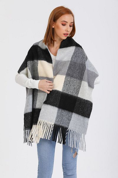 Espadino Winter Shoulder And Neck Shawl