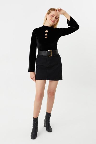 Hanna's by Hanna Darsa Kadın Siyah Damla Dekolteli Balıkçı Yaka Bluz