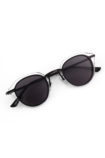 TomyHelf Unisex Sunglasses - Stylish and Comfortable Design
