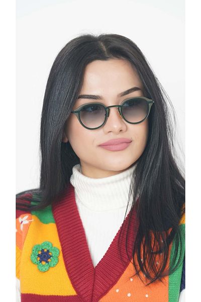 TomyHelf Unisex Sunglasses - Stylish and Comfortable Design