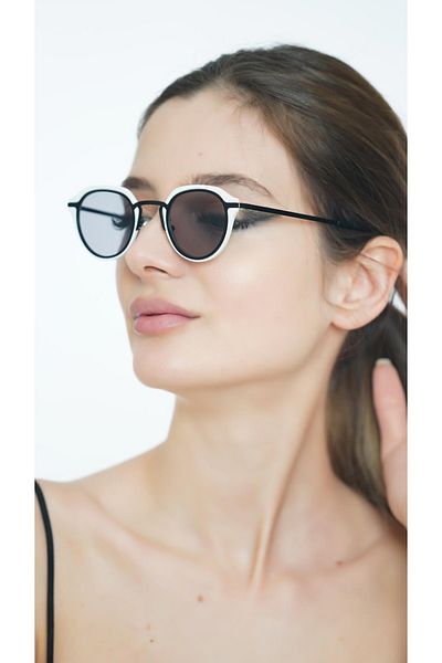 TomyHelf Women's Sunglasses Oval White Frame Black Glass