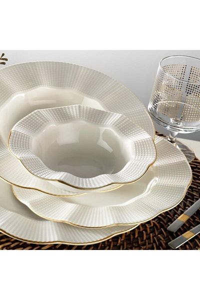 Kütahya Porselen Milena Gold Gilded Cream Porcelain Cake Set - 6 Pieces