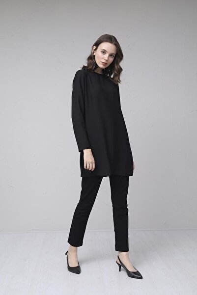 Moodbasic Women's Black Long Sleeve Crepe Tunic