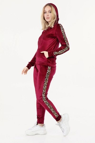 İkmal Leopard Claret Red Kadaife Suit