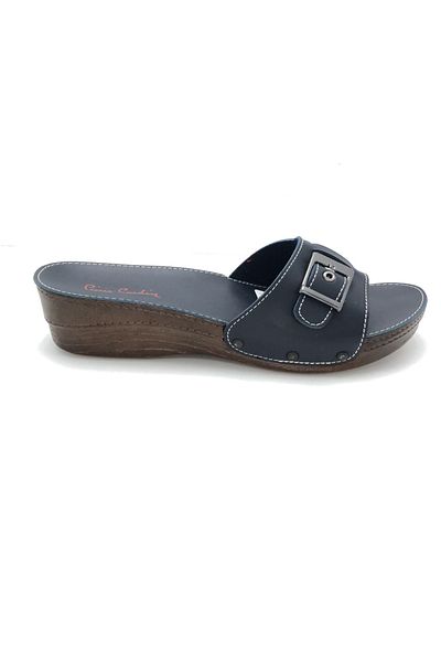 Pierre Cardin Women's slippers