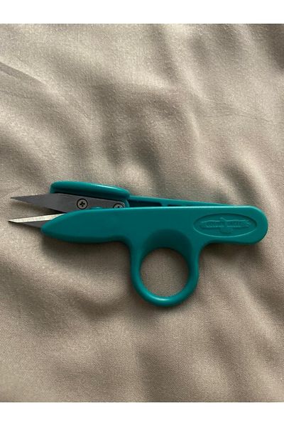 Golden Eagle Thread Cleaning Scissors Plastic