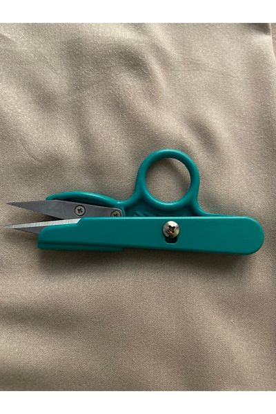 Golden Eagle Thread Cleaning Scissors Plastic