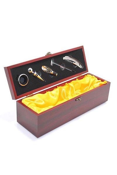 Keskin Wooden Corkscrew Set Wine Rack Wine Opener Set