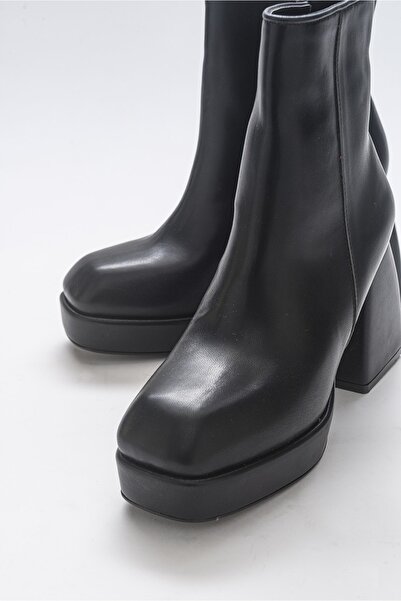 LuviShoes Černé dámské kozačky Lesley