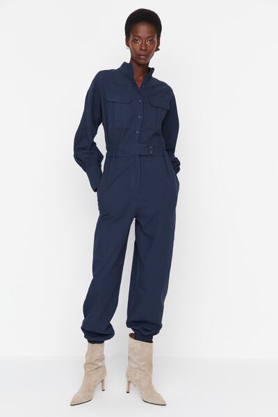 Trendyol Collection Sötétkék gombos részletes szőtt jumpsuit TWOSS19IE0098