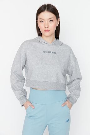 New Balance Kad n Gri Spor Sweatshirt WTH053 AG Fiyat Yorumlar Trendyol