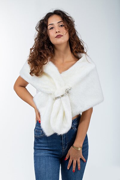 KRK Kadın Beyaz Broşlu Gelin Ve Abiye Kürk Etol