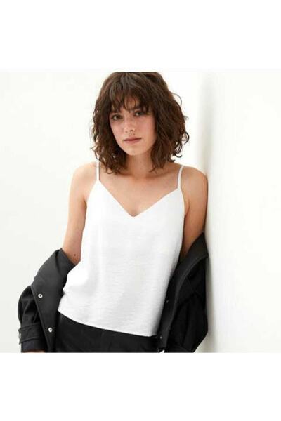 LC Waikiki Γυναικεία μπλούζα με ίσιο λουράκι V-λαιμόκοψη