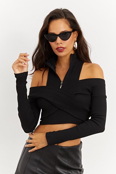 Cool & Sexy Women's Black Zippered Madonna Collar Blouse B1833