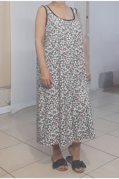 Mertcan Butik Φόρεμα από χτενισμένο βισκόζη με ροζ λευκό λουλουδάτο σχέδιο με συσπειρωμένο μπροστινό και πίσω μέρος