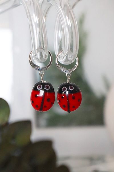 ADAMODART Murano Glass Hoop Ladybug Earrings