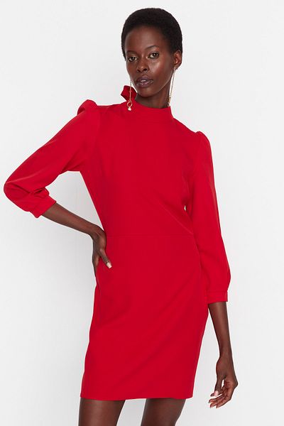 Trendyol Collection Rotes Mini-Webkleid mit Wickelkragen und Stehkragen TWOAW20EL1691