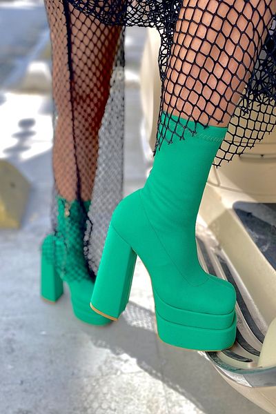 SHOEBELLAS Cara Green Double Platform Γυναικείες ματ μπότες με τακούνι Stretch