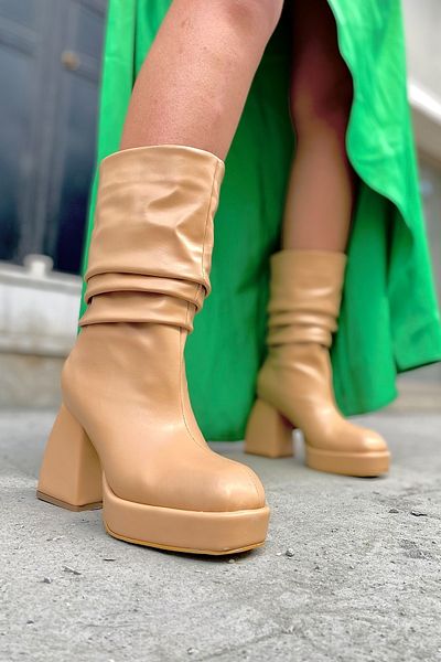 SHOEBELLAS Γυναικείες μπότες με τακούνι Wever Nude με κορδόνια