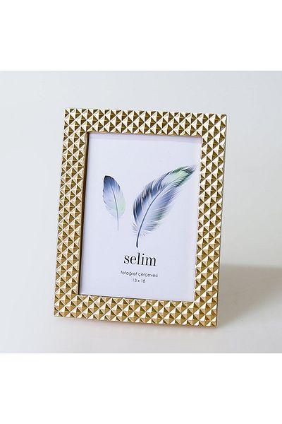 Selim 13x18 Pyramid Frame Gold